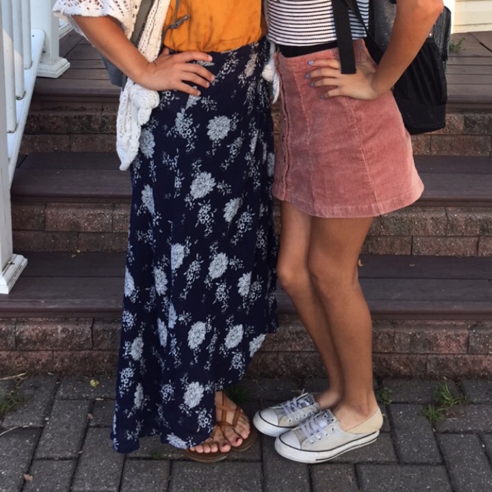 High-low tie skirt